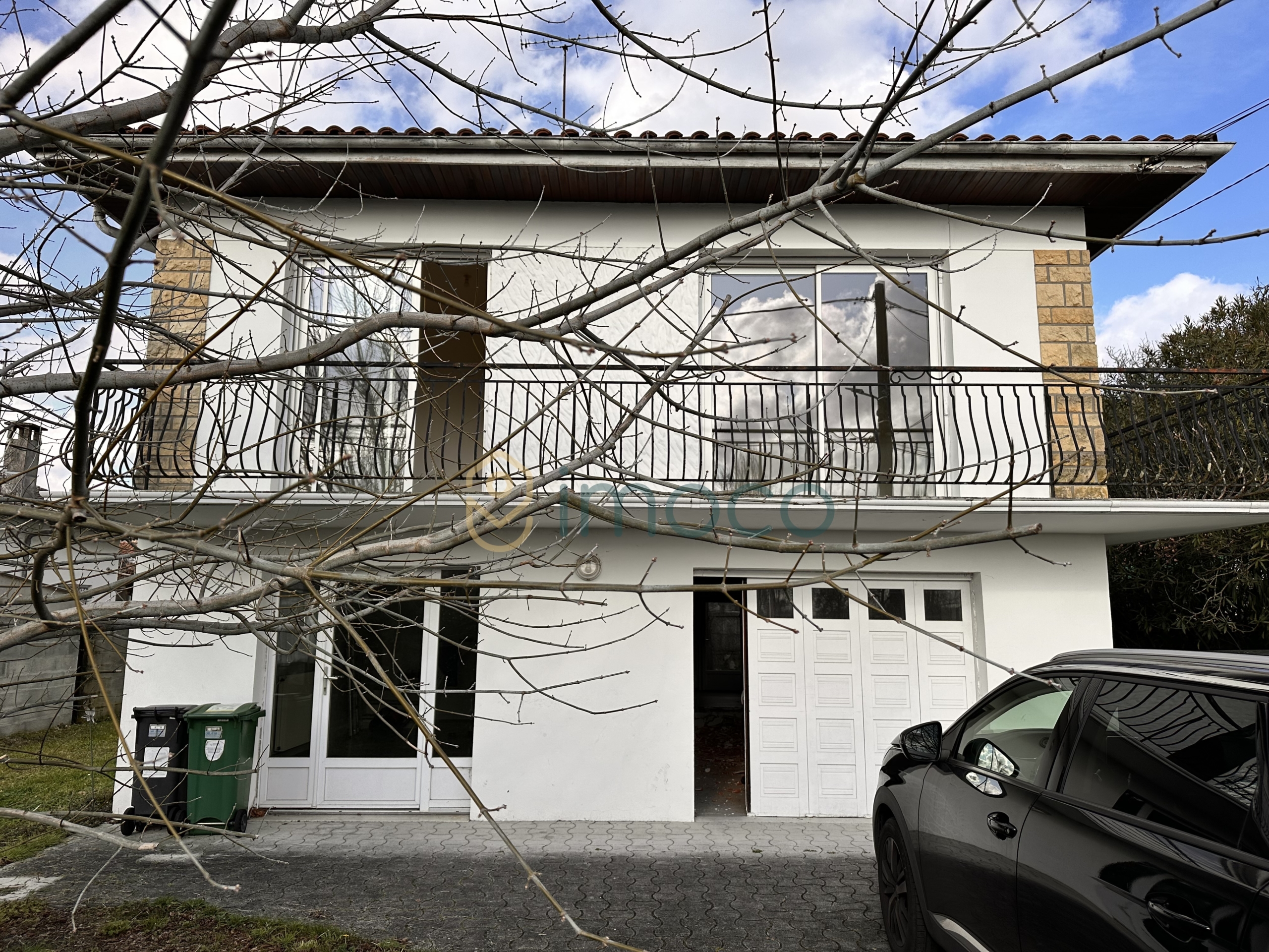 maison apres le portail